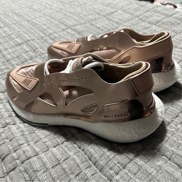 Adidas by Stella McCartney Ultraboost Sneaker size 7 - Picture 3 of 5